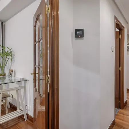 Aston Centrico Y Comodo * Бильбао