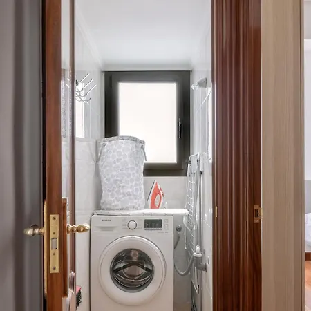 Aston Centrico Y Comodo * Бильбао