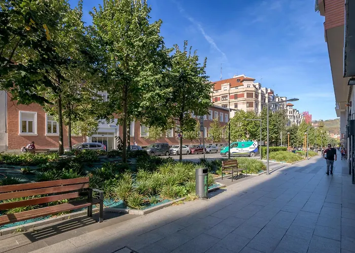 Aston Céntrico Y Cómodo